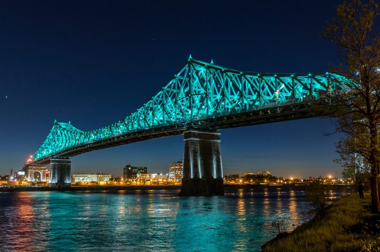 Jacques-Cartier Bridge, Montréal, Canada-unsplash