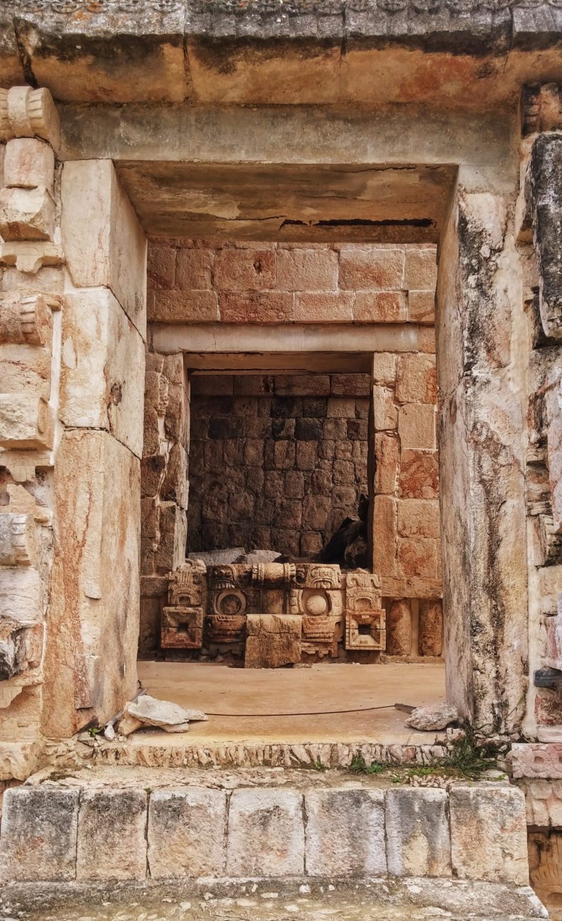 Kabah, Uxmal